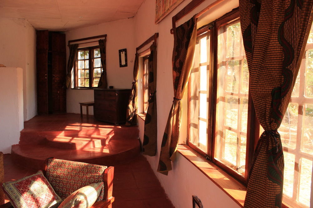 Njaya Lodge Nkhata Bay Bagian luar foto