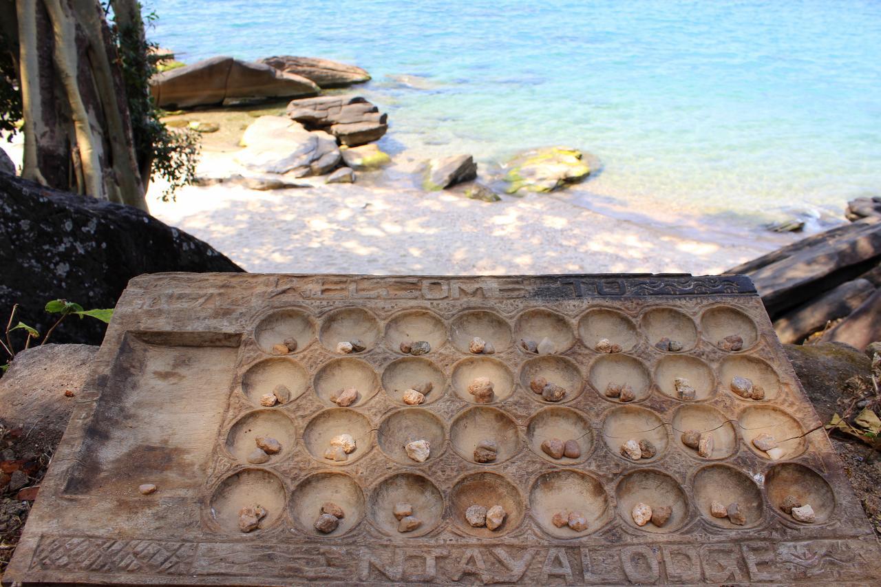 Njaya Lodge Nkhata Bay Bagian luar foto