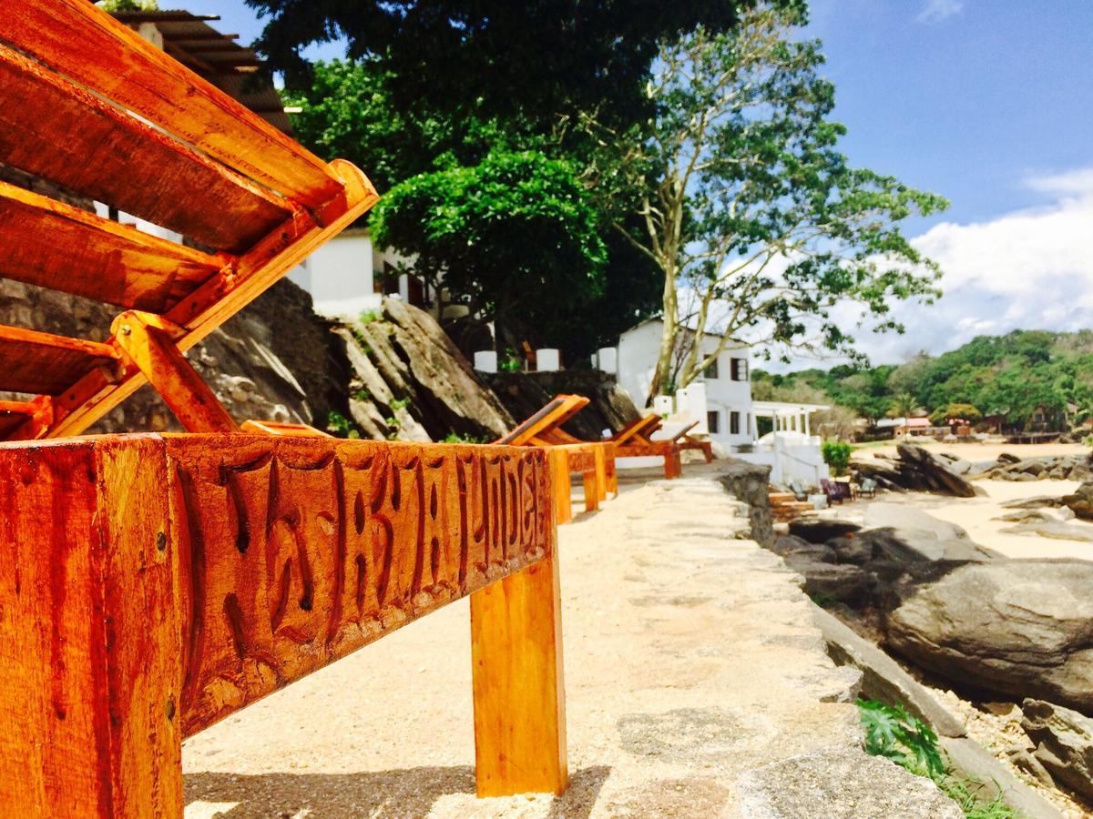 Njaya Lodge Nkhata Bay Bagian luar foto